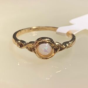 NWT Faux Opal Gold Tone Ring Size 8